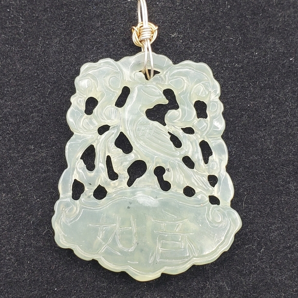 Jade Pendant - Picture 3 of 3